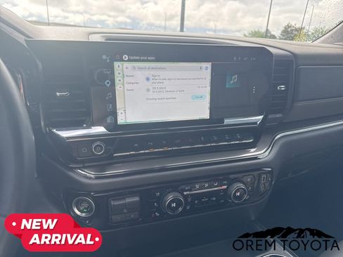 Used 2024 Chevrolet Silverado 1500 ZR2 w/ Technology Package AWD/4WD image 18