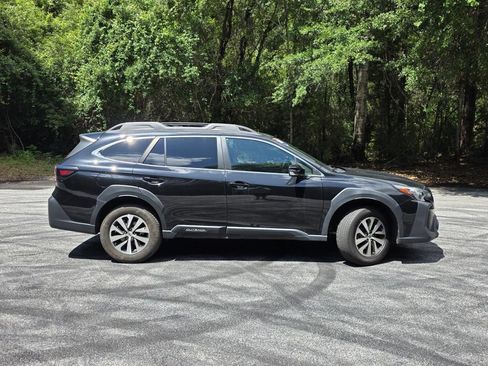 Used 2023 Subaru Outback Premium AWD/4WD image 34