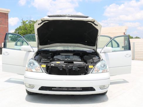 Used 2001 Lexus LS 430 RWD image 70