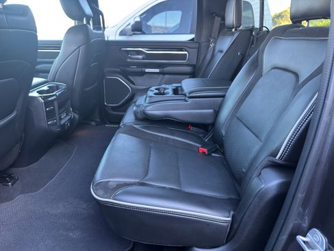 Used 2019 RAM 1500 Laramie AWD/4WD image 13