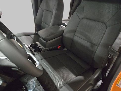 New 2026 Chevrolet Colorado LT image 17