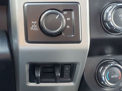 Used 2019 Ford F250 Lariat w/ Lariat Ultimate Package AWD/4WD image 20
