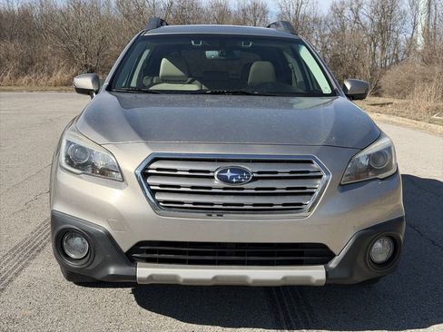 Used 2017 Subaru Outback 2.5i Limited image 30
