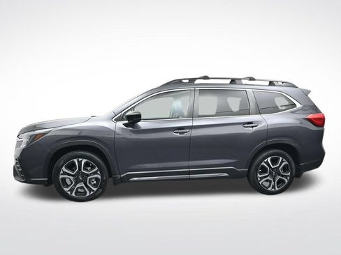 Used 2024 Subaru Ascent Limited w/ Technology Package AWD/4WD image 4