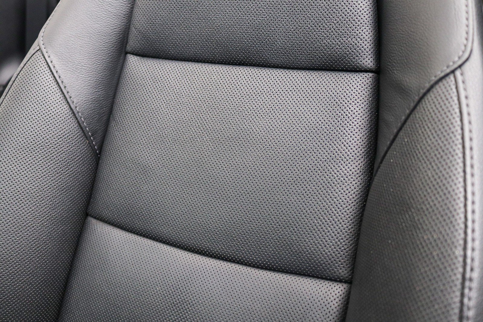 Used 2015 Porsche 911 Carrera image 43