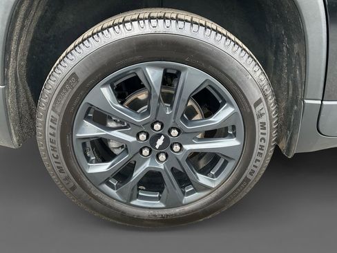 Used 2021 Chevrolet Traverse RS w/ LPO, Floor Liner Package image 10
