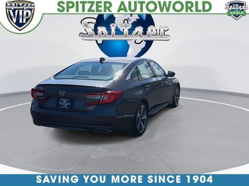 Used 2019 Honda Accord Touring image 9