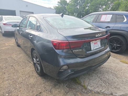 Used 2024 Kia Forte LXS FWD image 8