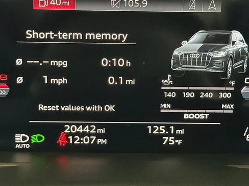 Used 2022 Audi SQ7 Premium Plus w/ SQ7 Executive Package image 24