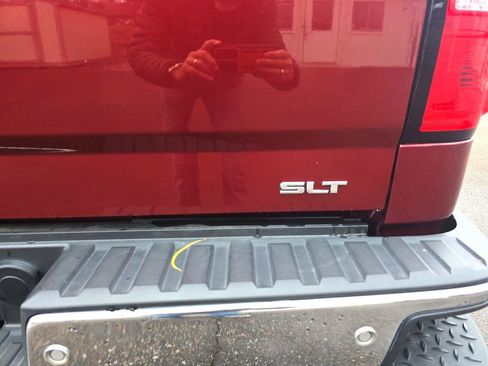 Used 2015 GMC Sierra 1500 SLT w/ SLT Preferred Package AWD/4WD image 34