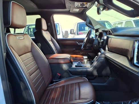 Used 2024 GMC Sierra 1500 Denali Ultimate image 24