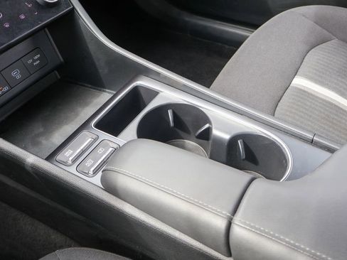 Used 2024 Hyundai Sonata SEL FWD image 16