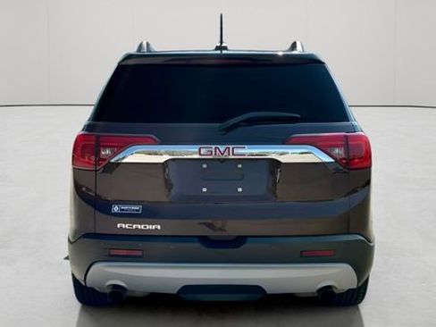 Used 2017 GMC Acadia SLT FWD image 5