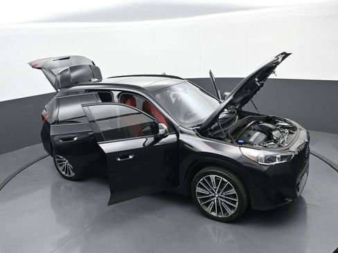 Used 2023 BMW X1 xDrive28i w/ Premium Package AWD/4WD image 37