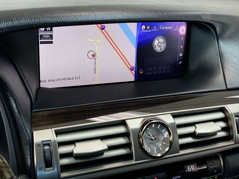 Used 2016 Lexus LS 460 image 28