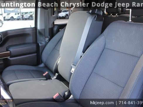 Used 2019 GMC Sierra 1500 Elevation w/ Elevation Value Package image 33