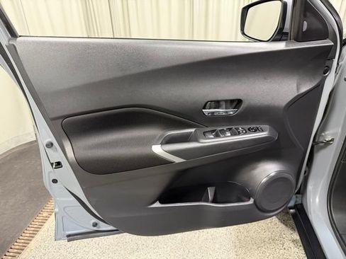 Used 2023 Nissan Kicks SV FWD image 16