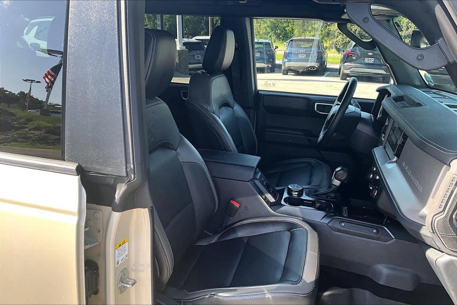 Used 2026 Ford Bronco Outer Banks AWD/4WD image 7