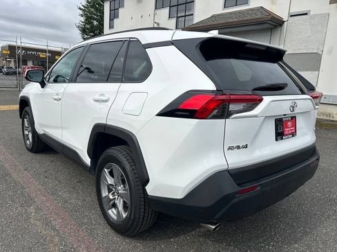 Certified 2024 Toyota RAV4 XLE FWD image 7