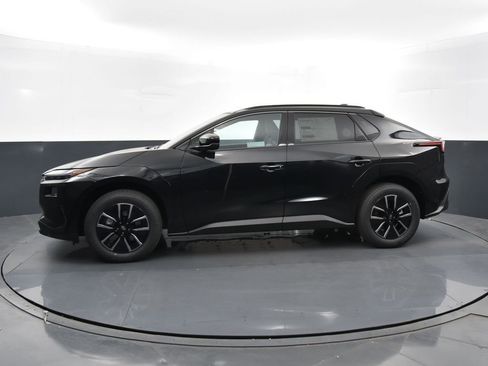 New 2026 Subaru Solterra image 7