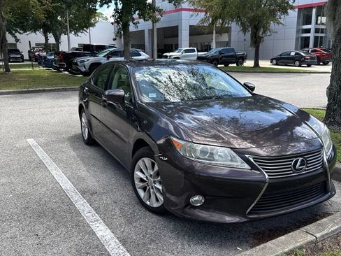 Used 2013 Lexus ES 300h FWD image 4