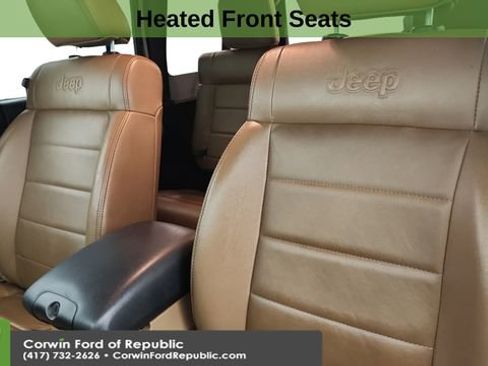 Used 2011 Jeep Wrangler Unlimited Rubicon w/ Dual Top Group image 11