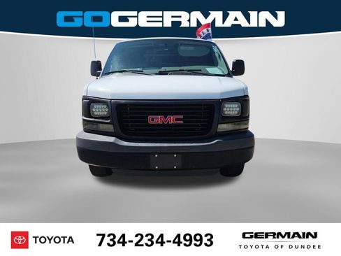 Used 2015 GMC Savana 3500 w/ Cold Climate Package RWD image 2