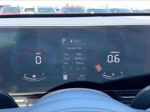Used 2024 Hyundai Kona SEL FWD image 24