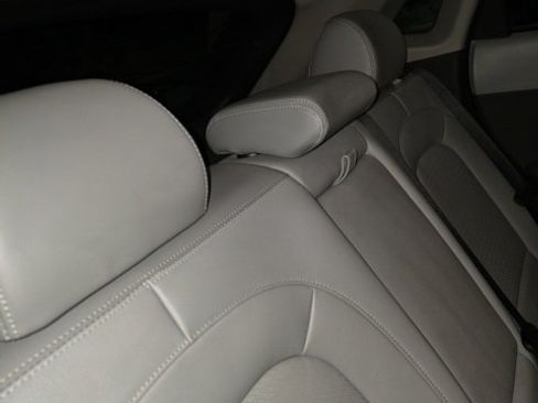 Used 2019 Hyundai Kona Ultimate image 17