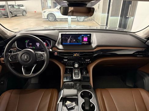 Used 2024 Acura MDX SH-AWD w/ Technology Package image 21