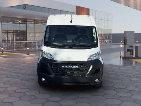 Used 2025 RAM ProMaster 2500 w/ Convenience Group FWD image 9
