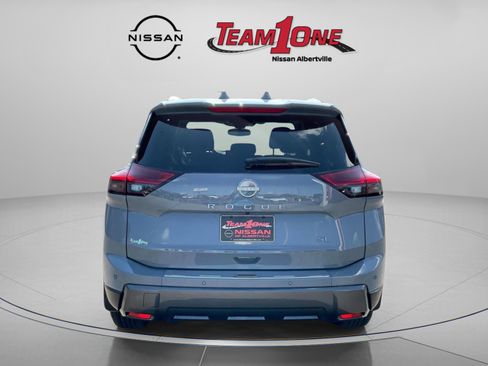 New 2025 Nissan Rogue SL w/ Tech Package image 5