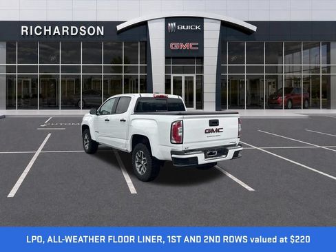 Used 2022 GMC Canyon AT4 w/ Trailering Package AWD/4WD image 3