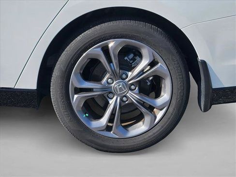 Used 2023 Honda Accord EX-L image 4