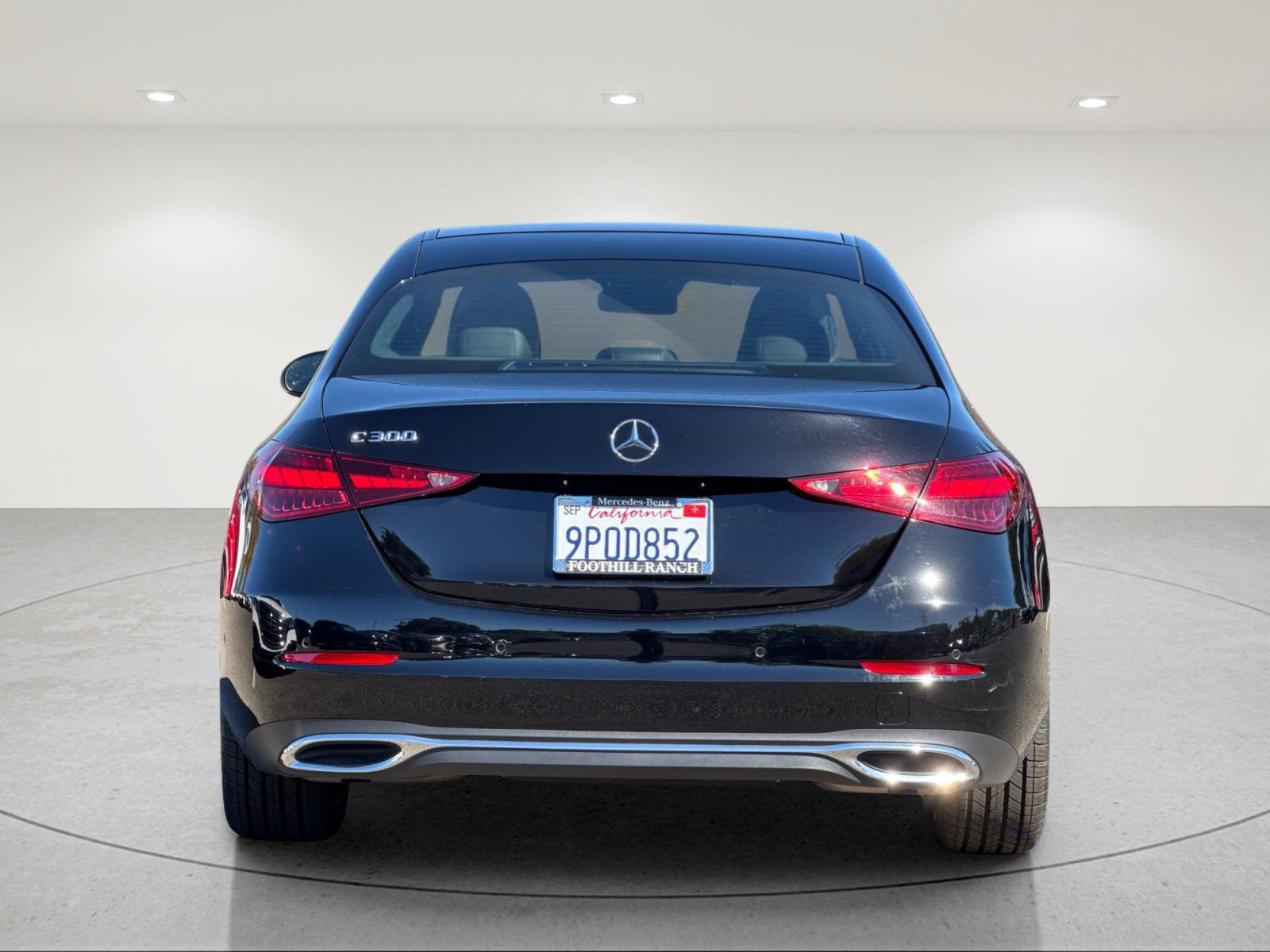 Used 2024 Mercedes-Benz C 300 Sedan image 3