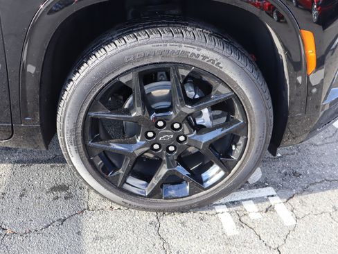 Used 2026 Chevrolet Traverse RS image 41