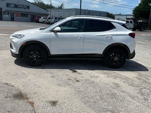 Used 2024 Buick Encore GX Sport Touring image 20