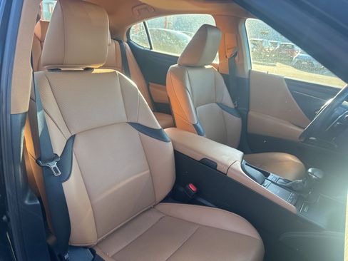 Used 2022 Lexus ES 350 w/ Premium Package image 14