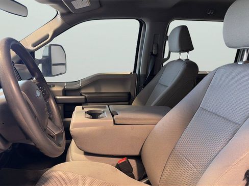 Used 2022 Ford F350 XLT w/ XLT Premium Package AWD/4WD image 10