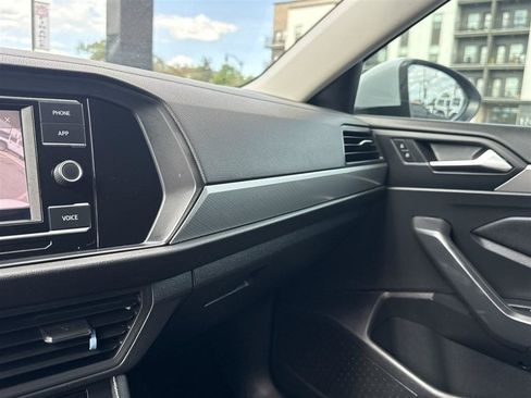 Used 2020 Volkswagen Jetta S FWD image 23