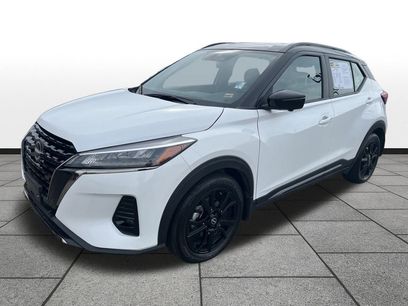 Used 2023 Nissan Kicks SR w/ SR Premium Package
