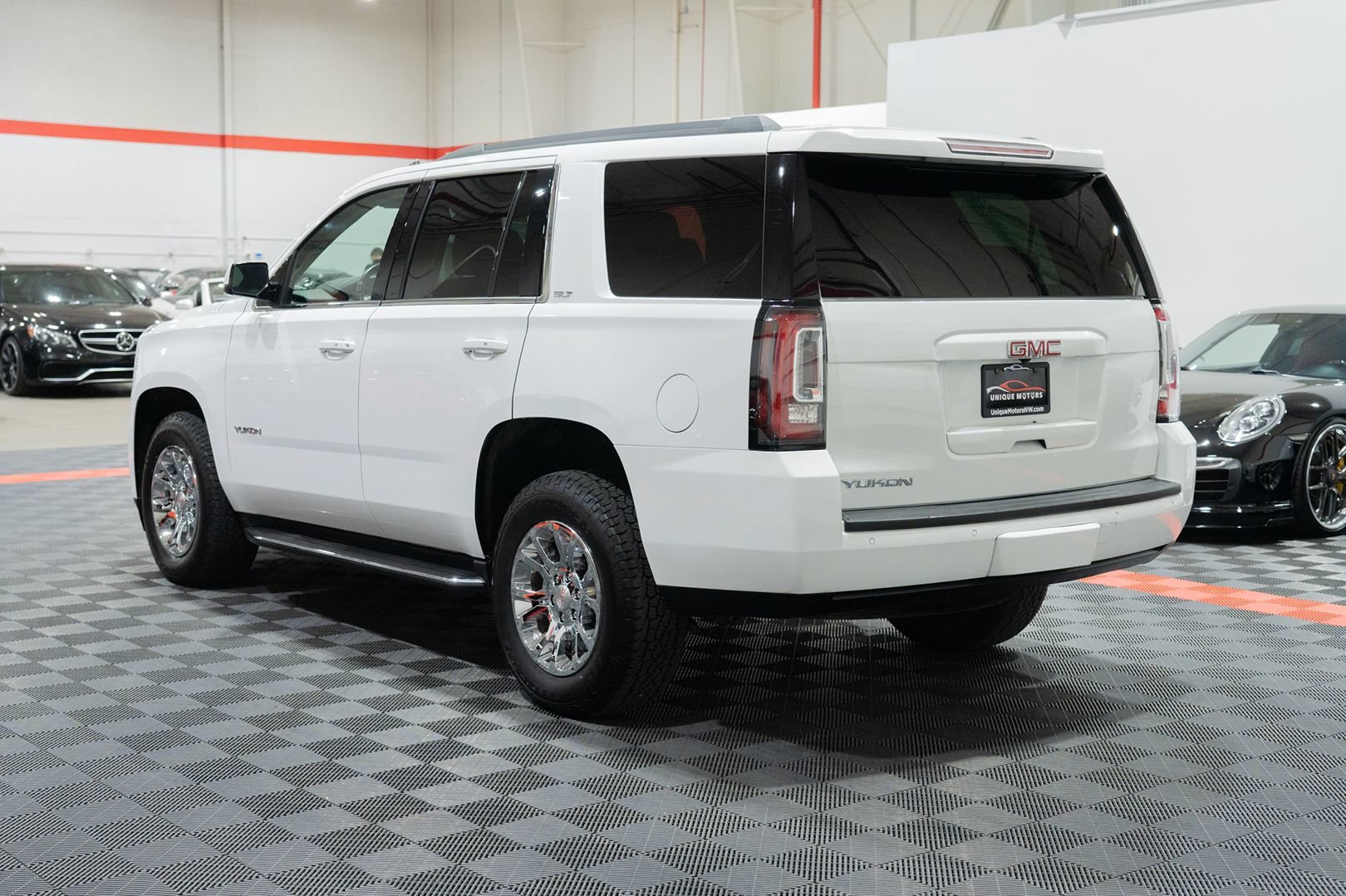 Used 2020 GMC Yukon SLT AWD/4WD image 4