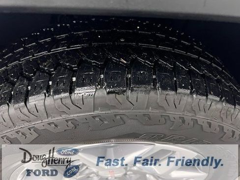 Used 2023 GMC Sierra 1500 SLT w/ SLT Premium Plus Package image 15