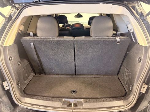 Used 2019 Dodge Journey SE w/ Connectivity Group FWD image 13