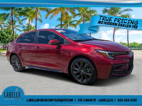 Used 2026 Toyota Corolla SE FWD image 1