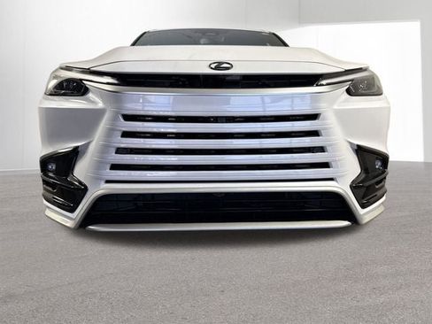 New 2026 Lexus TX 500h AWD image 25