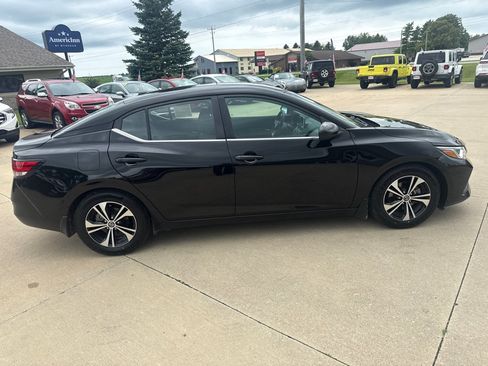 Used 2021 Nissan Sentra SV FWD image 6
