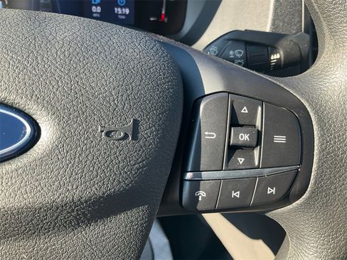 New 2026 Ford Transit 250 148 Medium Roof image 18