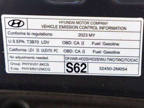 Used 2023 Hyundai Kona Limited image 32