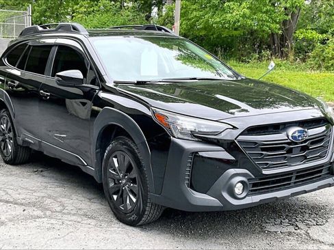 Certified 2025 Subaru Outback Onyx Edition XT AWD/4WD image 19